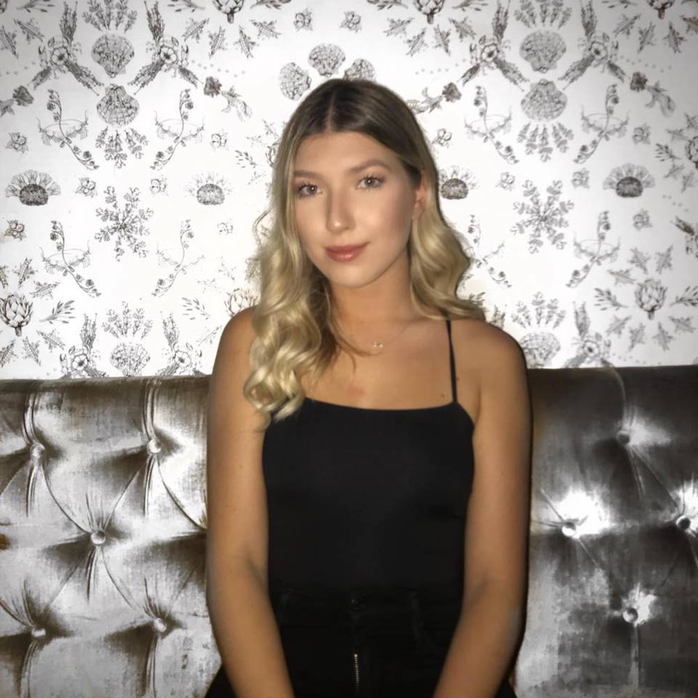 Meet your Posher, Hailey